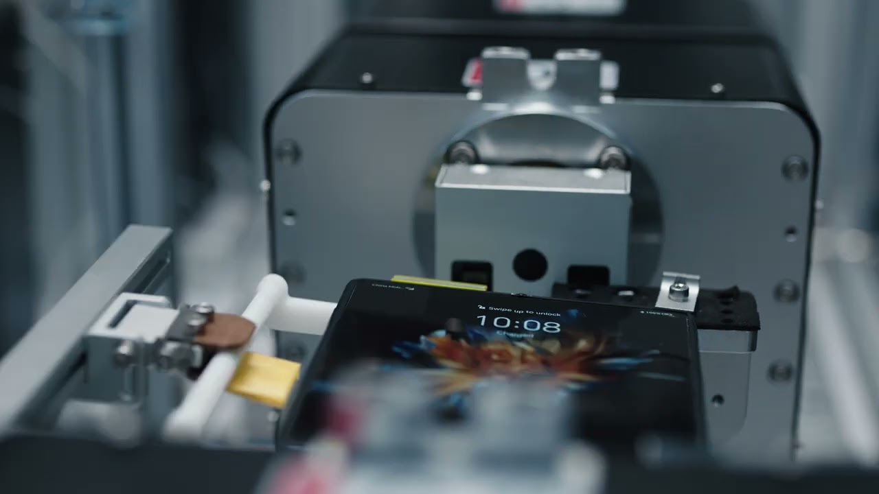 Built to Last Tested to endure 400,000 Folds