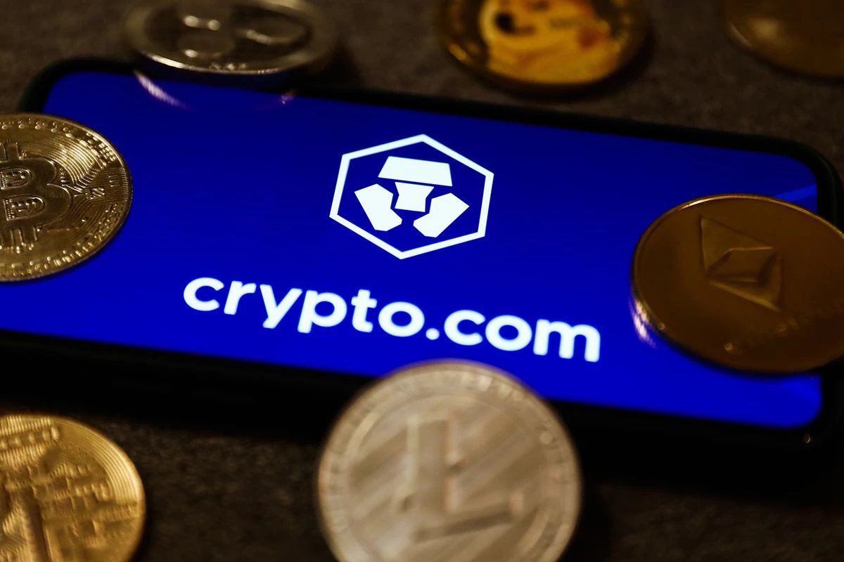 Хакеры украли более 30 миллионов долларов с площадки Crypto.com