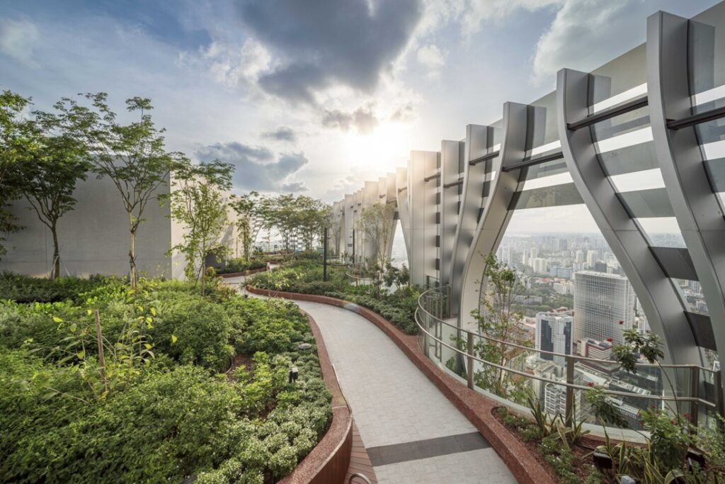 Оазис в небе – сингапурский девелопер строит небоскреб с огромным садом 