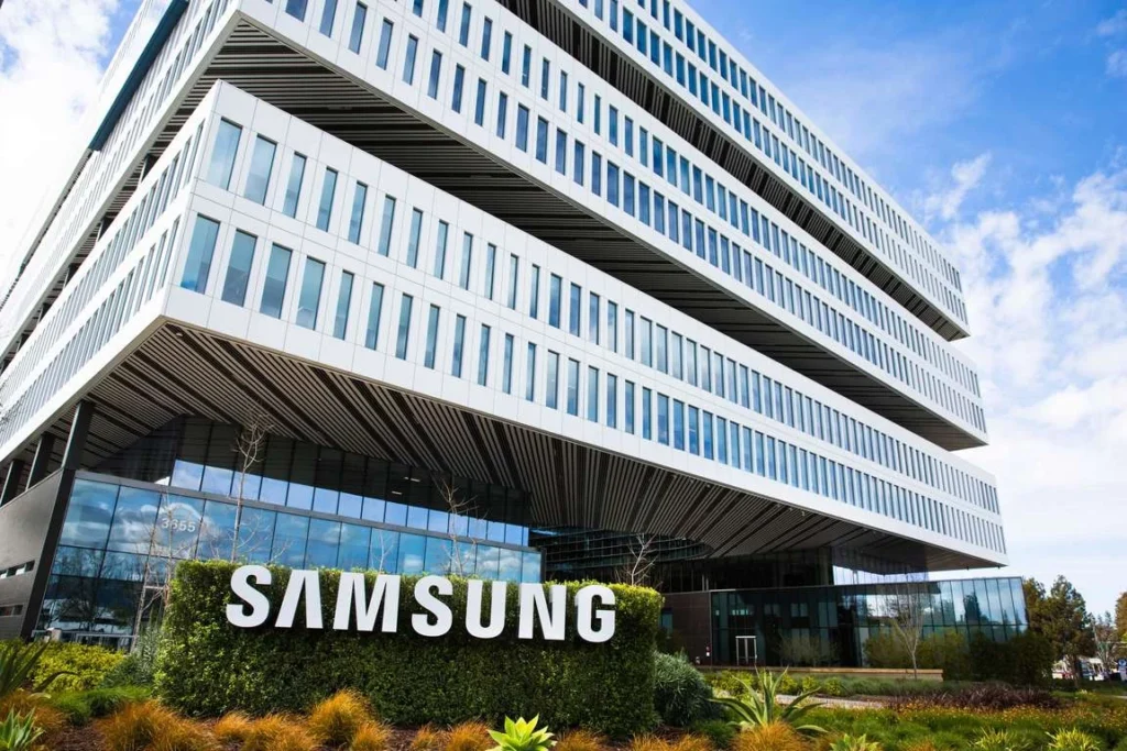 Подразделения мобильной и бытовой электроники Samsung объединились