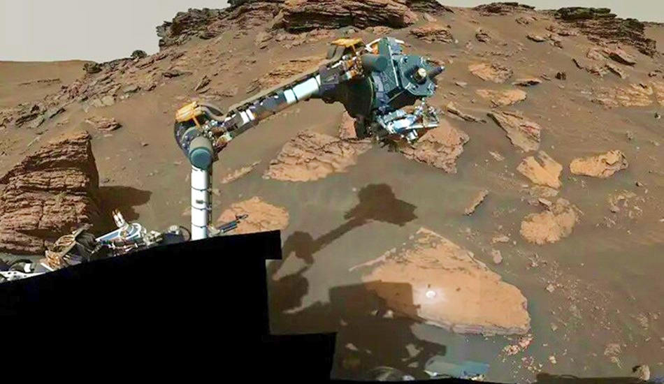 Марсоход Perseverance нашел скопление органических веществ на Марсе