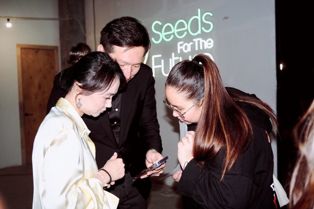 30 казахстанских студентов начали обучение по глобальной программе Huawei «Seeds for the Future 2022»
