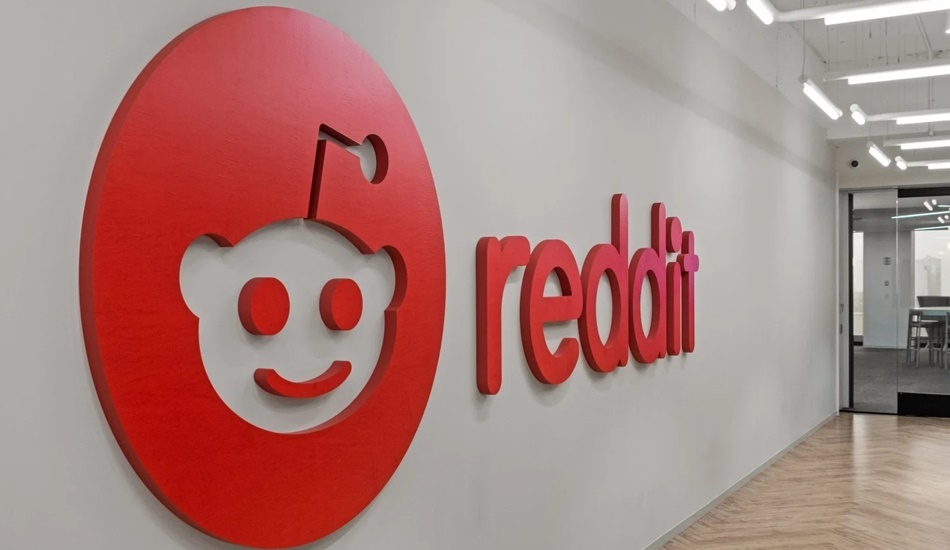 Reddit тестирует поискового чат-бота на основе ИИ