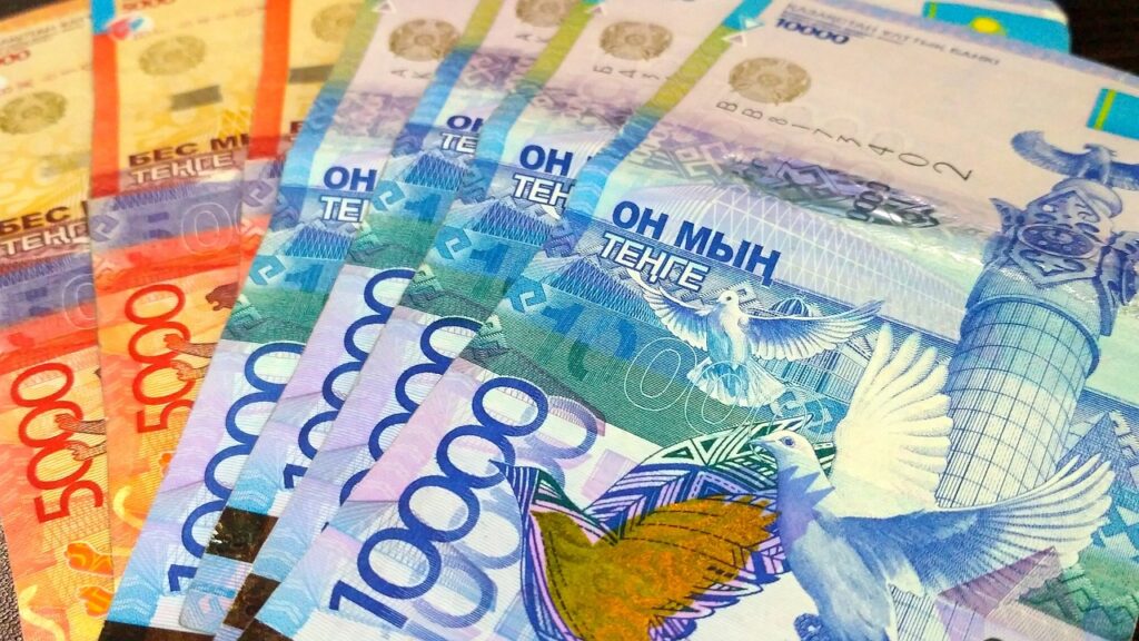 Kundelik платит школьникам за креатив — получи 100 000 тенге!