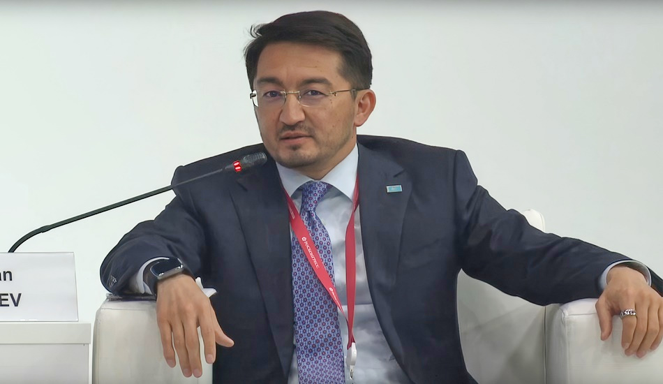 Казахстан строит экосистему ИИ: от суперкомпьютеров до ИИ-агентов