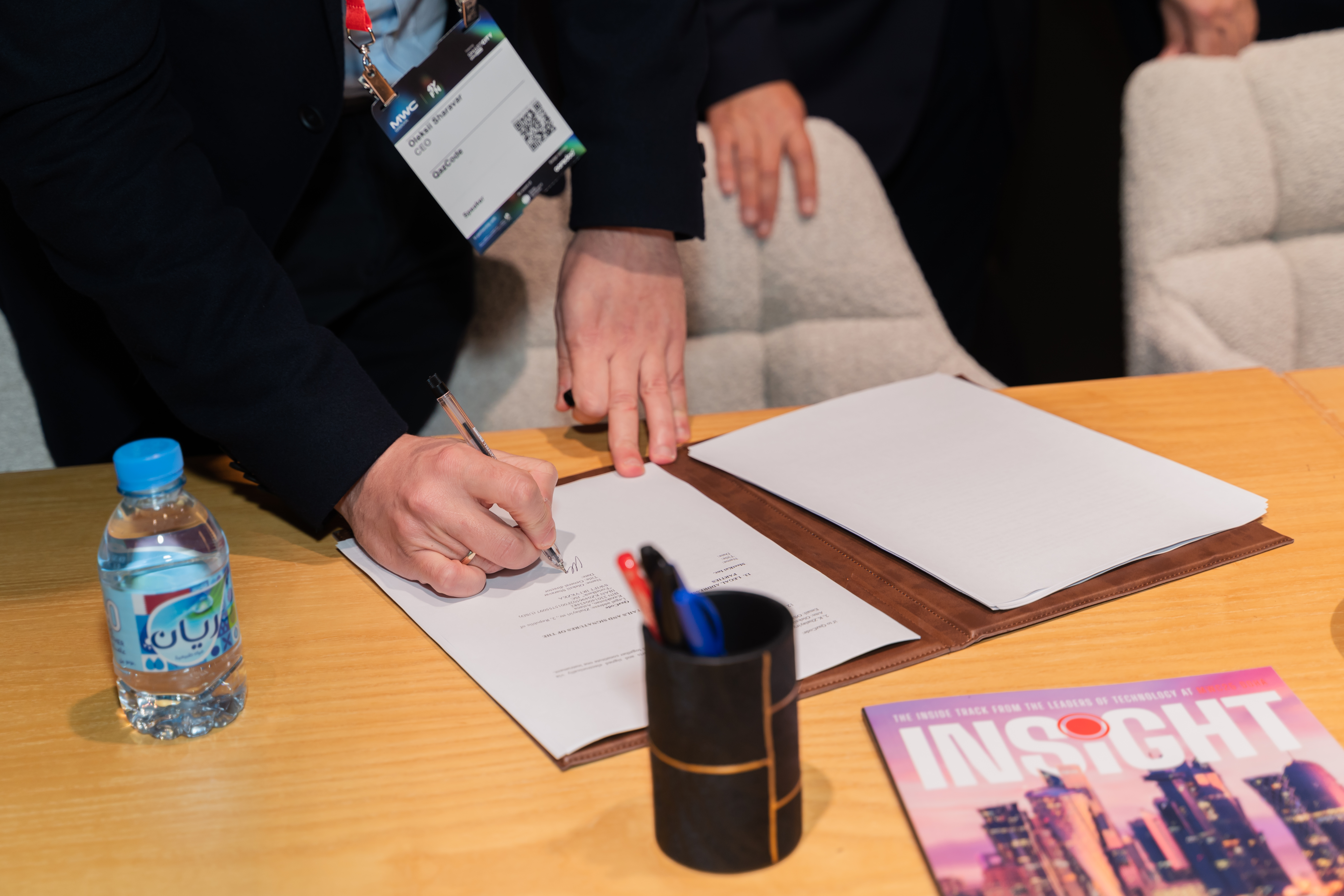 QazCode и MeetKai стали партнерами по созданию национальных AI- моделей и сервисов в 5 странах