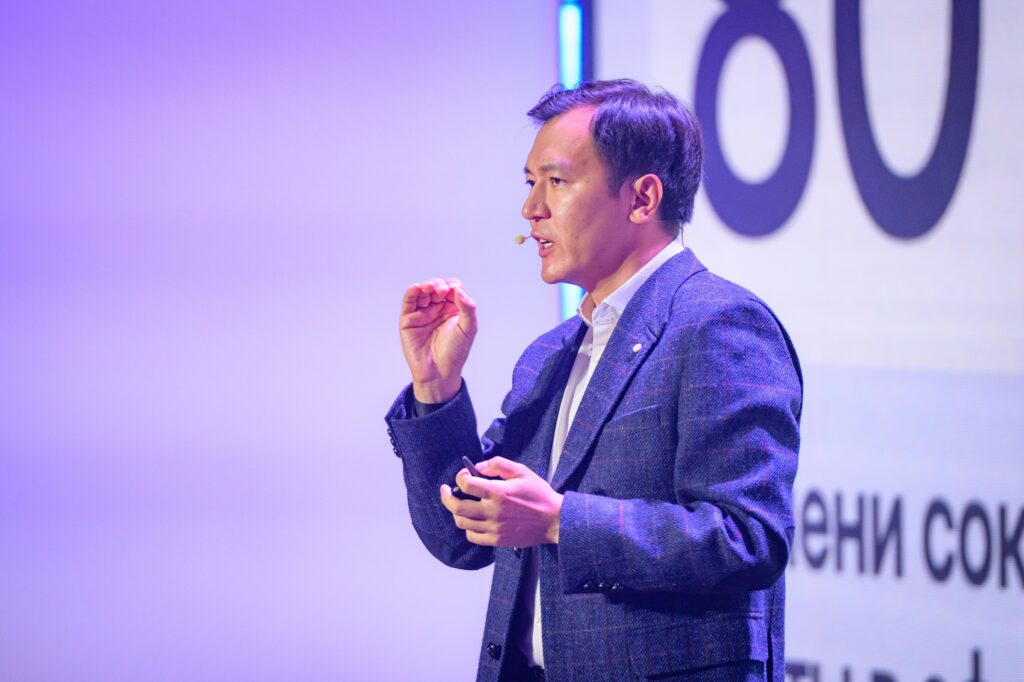 Обновление речевых технологий, платформа для разработки AI-приложений и другие новости: как прошел Yandex Neuro Scale Kazakhstan