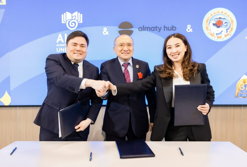 Университет AlmaU обучит весь Казахстан работе с ИИ: открыт Центр искусственного интеллекта