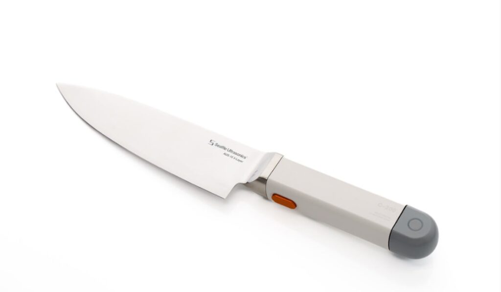 ИИ-панда, ультразвуковой нож и музыкальные леденцы: хиты CES 2026