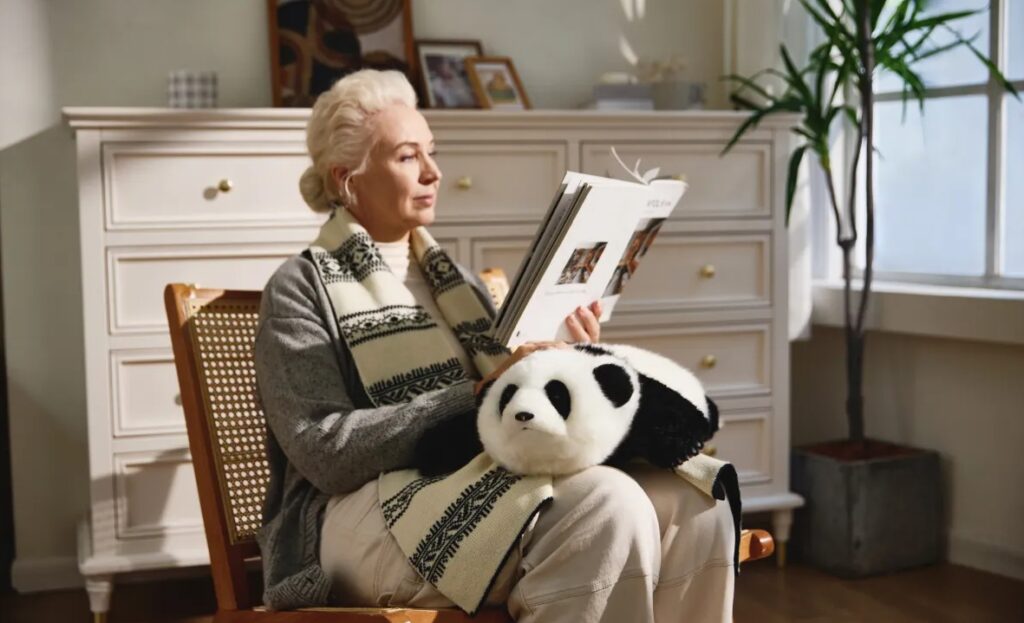 ИИ-панда, ультразвуковой нож и музыкальные леденцы: хиты CES 2026