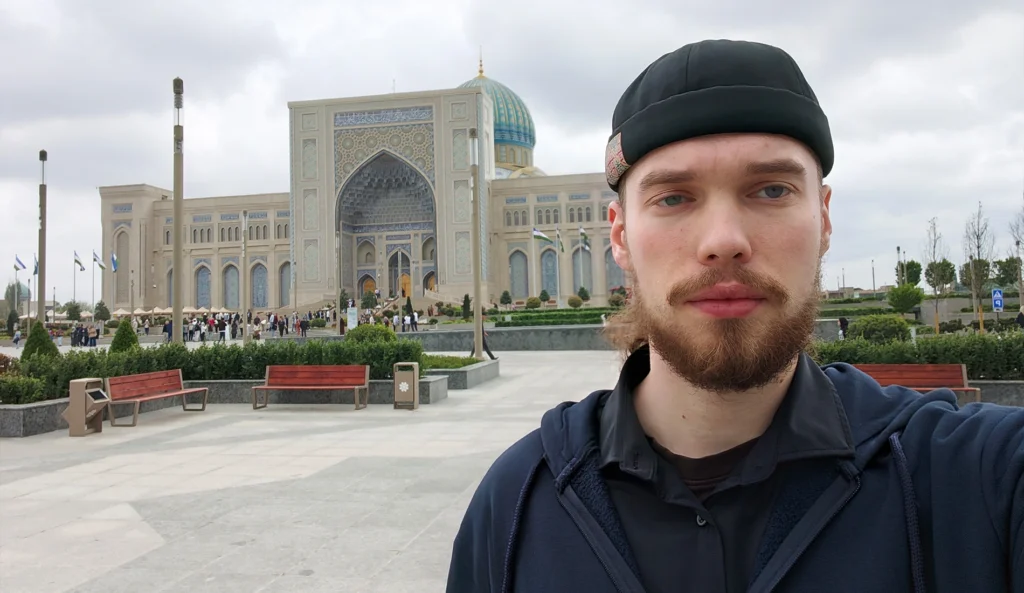 Xiaomi 17 Ultra: бескомпромиссный камерофон с флагманскими характеристиками