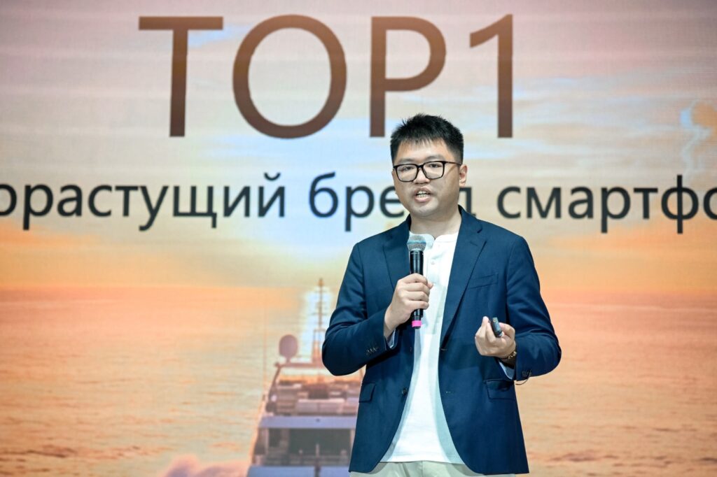 HONOR 600 выводит мобильную съемку и надежность устройств на новый уровень благодаря флагманским AI-технологиям