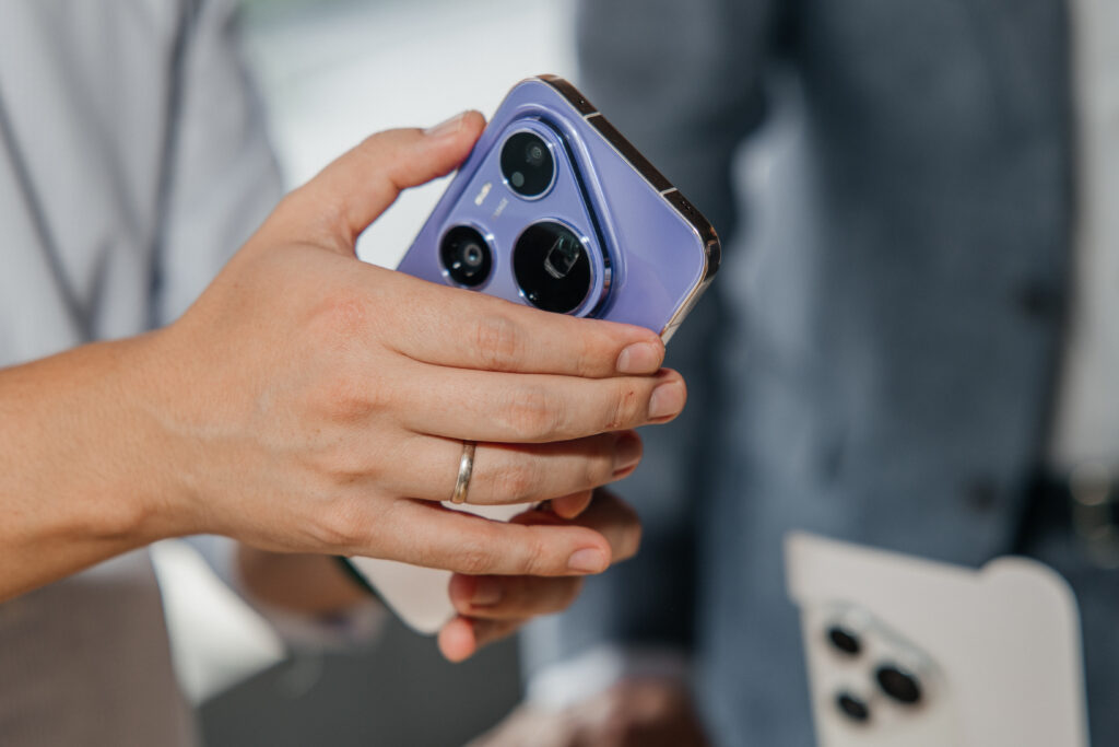HUAWEI представила новую флагманскую серию Pura90s в Алматы HUAWEI представила новую флагманскую серию Pura90s в Алматы